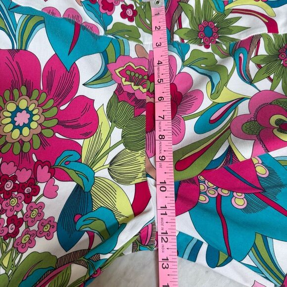 Eric casual bright floral capri stretch waistband size L NWT - Picture 6 of 7
